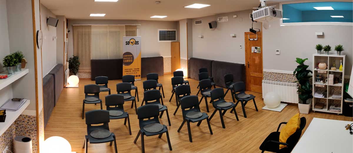 alquiler-de-sala-para-formación-en-badajoz-panorámica6